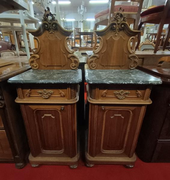 Stodola.cz - Noční stolek 