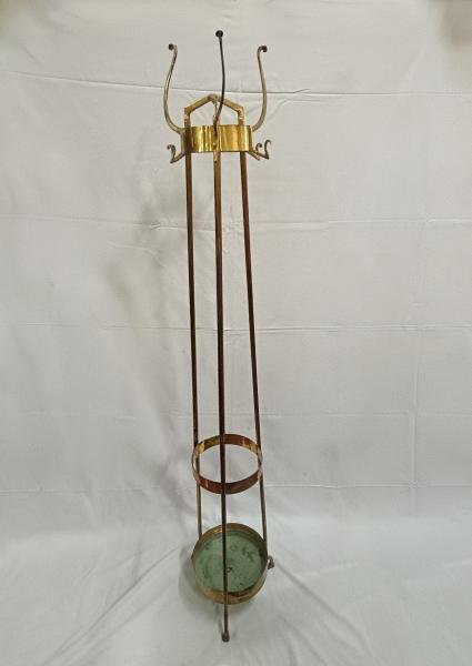 Stodola.cz - Věšák