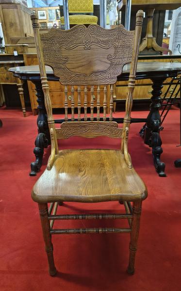 Stodola.cz - Jídelní stůl+6x židle