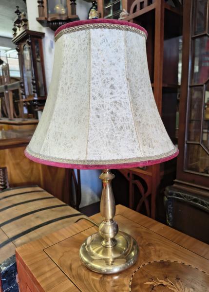 Stodola.cz - Stolní lampa