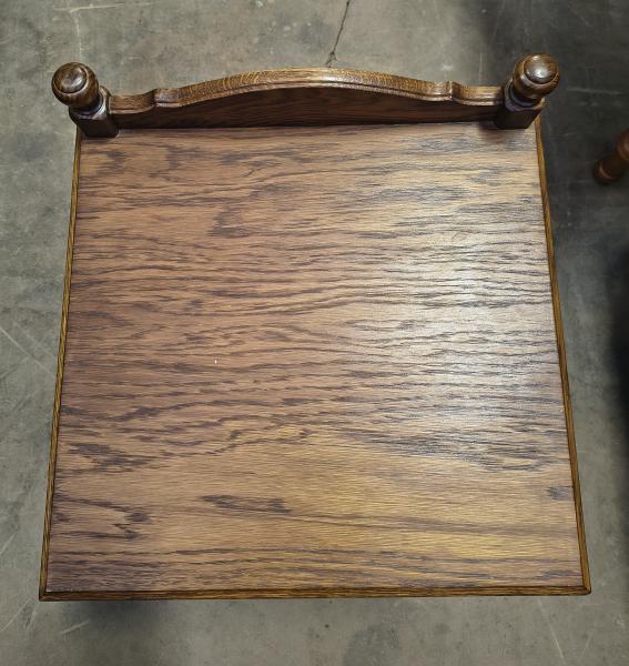 Stodola.cz - Noční stolek 